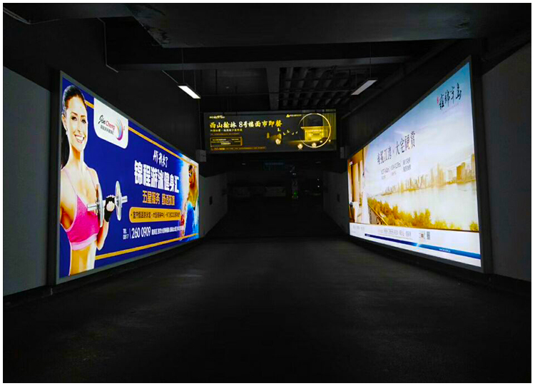 停車場燈箱案例_01